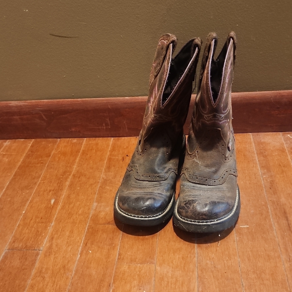 Justin Boots Brown Heeled Boots